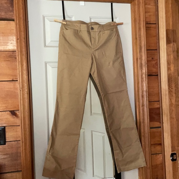 NWOT Old Navy Bootcut Khakis - Picture 1 of 2